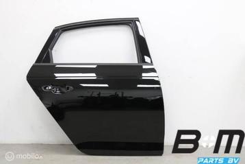 Portier rechtsachter Audi A4 8W Sedan / Limo LY9B 8W0833052C beschikbaar voor biedingen