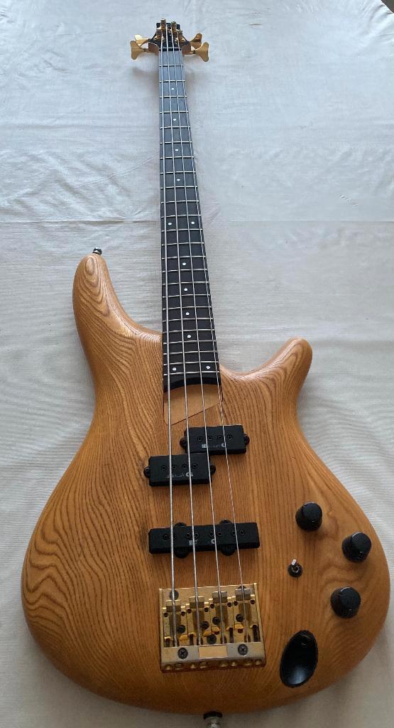 ibanez SR-1100E, Musique & Instruments, Instruments à corde | Guitares | Basses, Comme neuf, Électrique, Enlèvement