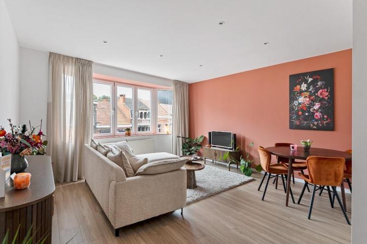 Recent instapklaar 2-slpk appartement in centrum Brasschaat, Immo, Huizen en Appartementen te koop, Provincie Antwerpen, tot 200 m²