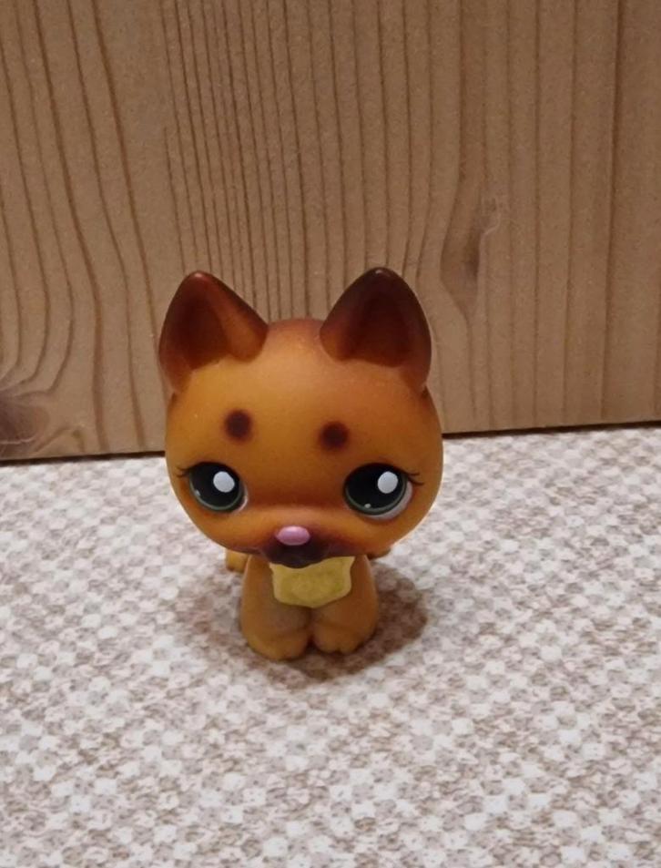 Littlest Pet Shop (LPS) - Duitse Herder #112 Blauwe magneet, Verzamelen, Poppetjes en Figuurtjes, Zo goed als nieuw, Ophalen of Verzenden