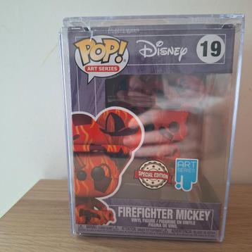 Pop Firefighter Mickey Special Edition
