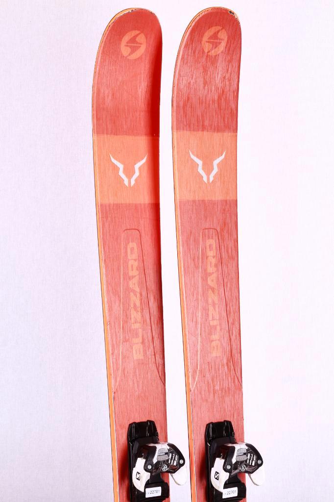 180 skis de freeride BLIZZARD RUSTLER 11, orange, Sports & Fitness, Ski & Ski de fond, Utilisé, Skis, Salomon, Carving, Envoi