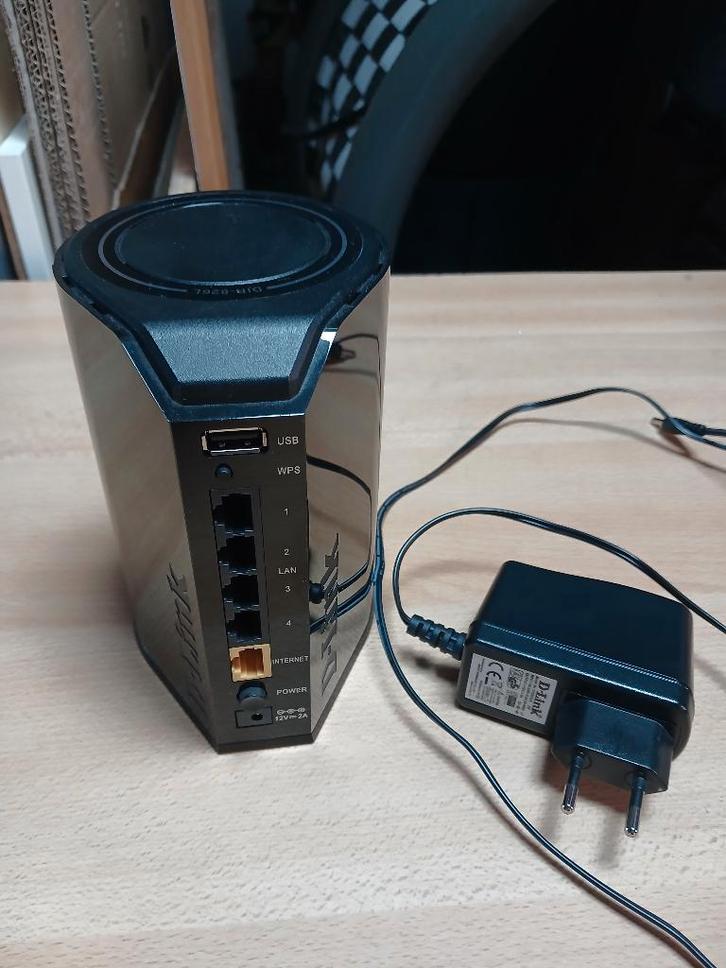 D-Link DIR 826L, Informatique & Logiciels, Routeurs & Modems, Comme neuf, Routeur, Enlèvement ou Envoi