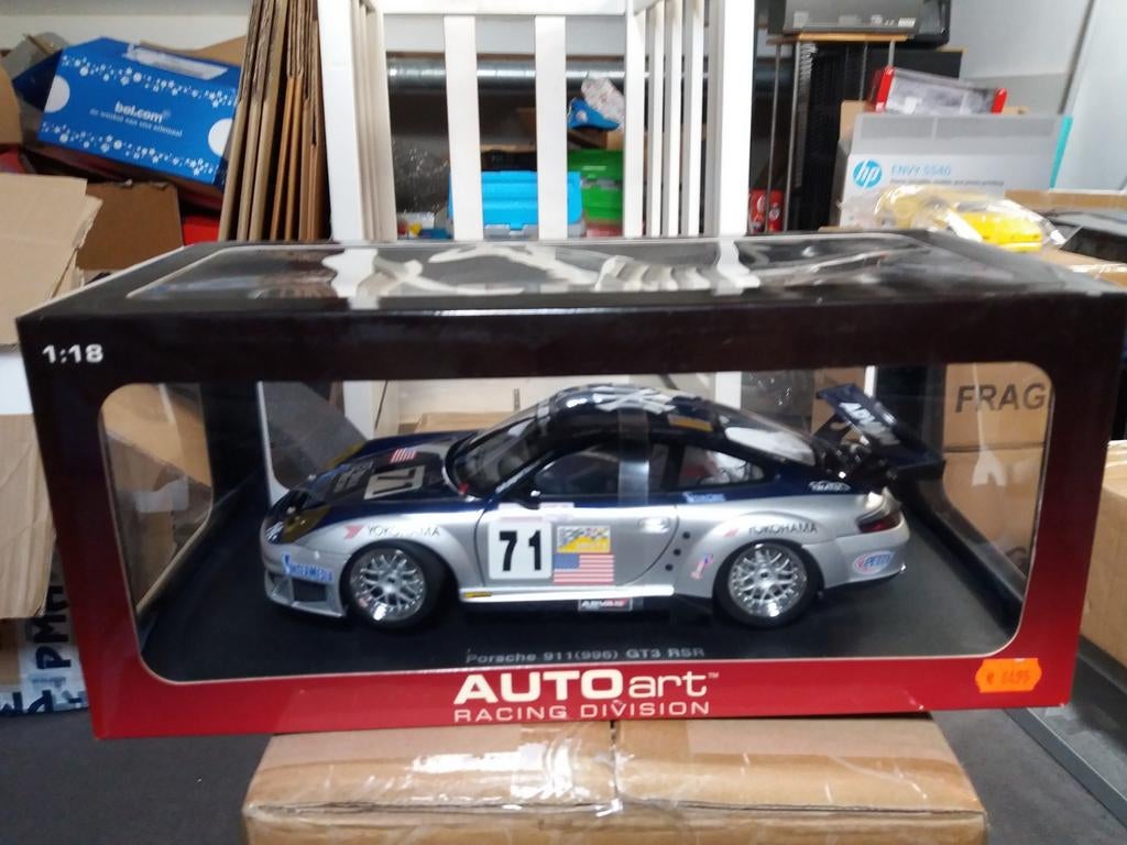 Autoart Porsche 911 996 GT3 RSR ALMS ALMS JOB 2005, Hobby & Loisirs créatifs, Voitures miniatures | 1:18, Comme neuf, Voiture