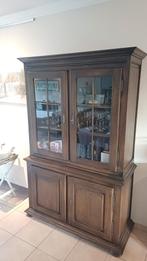 (Volle) eiken kast, Enlèvement