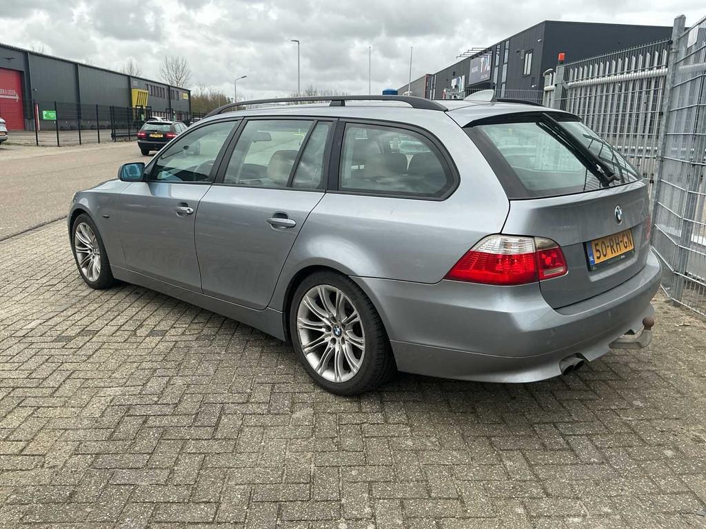 BMW Série 5 Touring 525i Voiture Particulière Exécutive 2, Autos, Entreprise, Break, Euro 4, Occasion