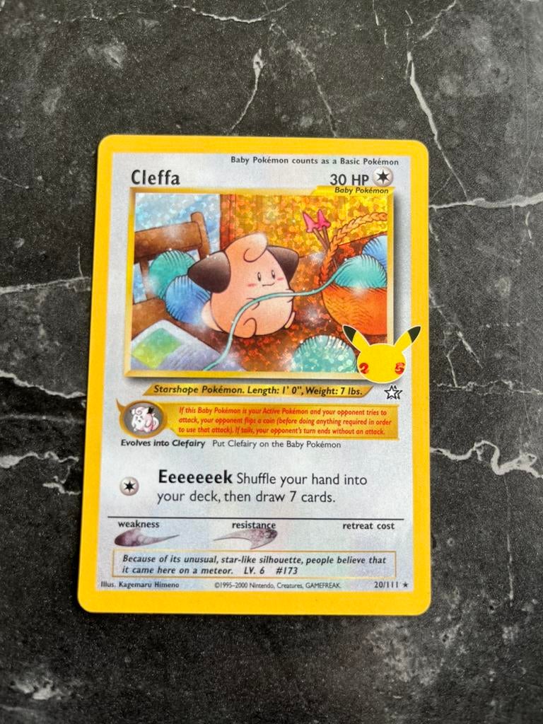 Cleffa 20/111 Holo Rare 25th Anniversary Celebrations 2021, Enlèvement ou Envoi, Comme neuf