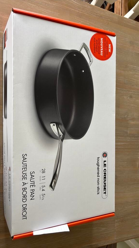 Nieuwe pan van Le Creuset, Huis en Inrichting, Keuken | Potten en Pannen, Ophalen, Nieuw