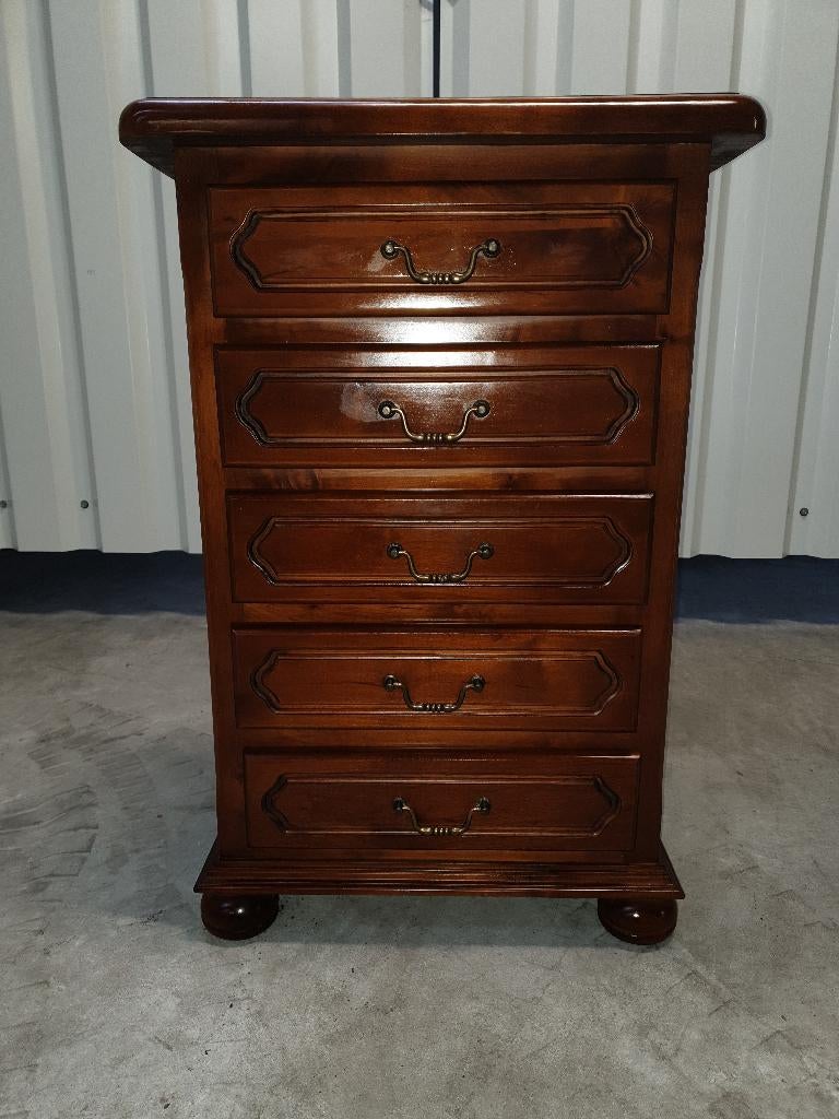 Prachtige Ladenkast in kerselaar. Het kan geleverd worden., Huis en Inrichting, 5 laden of meer, Ophalen, Gebruikt, Kersenhout