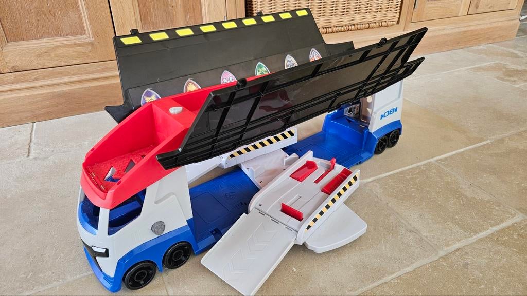 Camion Paw Patrol, Enlèvement