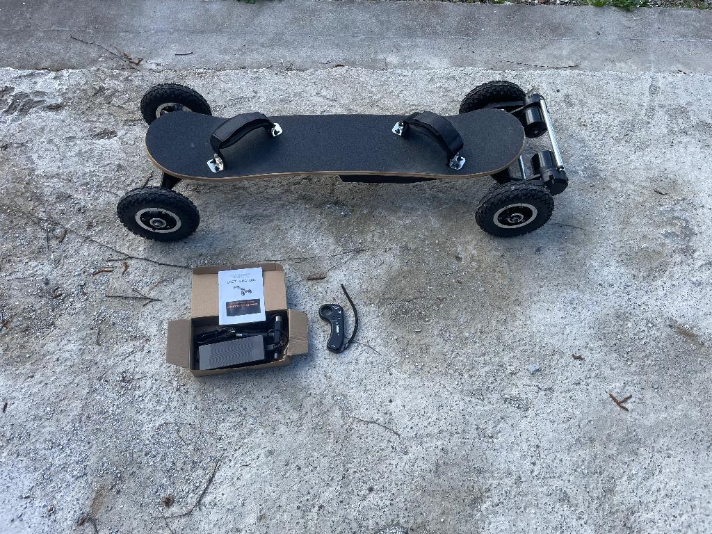Skateboard tout-terrain / Mountainboard électrique, Sports & Fitness, Skateboard, Enlèvement, Comme neuf, Skateboard