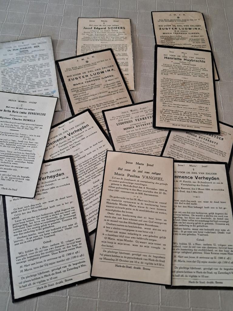 Te koop, Verzamelen, Bidprentjes en Rouwkaarten, Ophalen