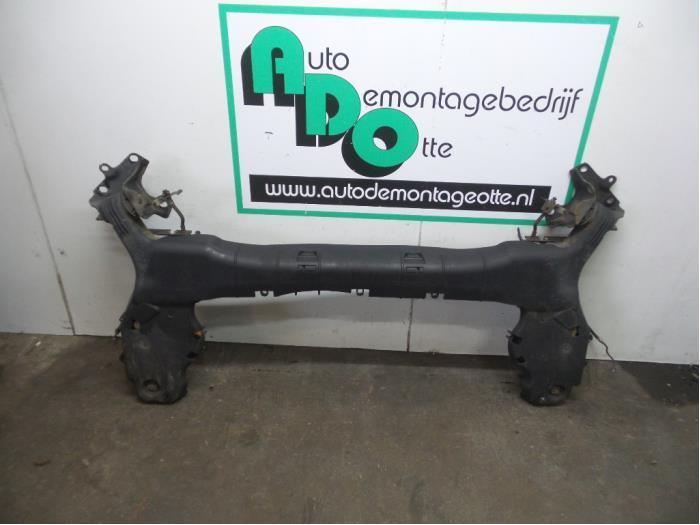 Achteras voorwielaandrijving van een Renault Megane (Megane, Auto-onderdelen, Remmen en Aandrijving, Renault, Gebruikt, 3 maanden garantie