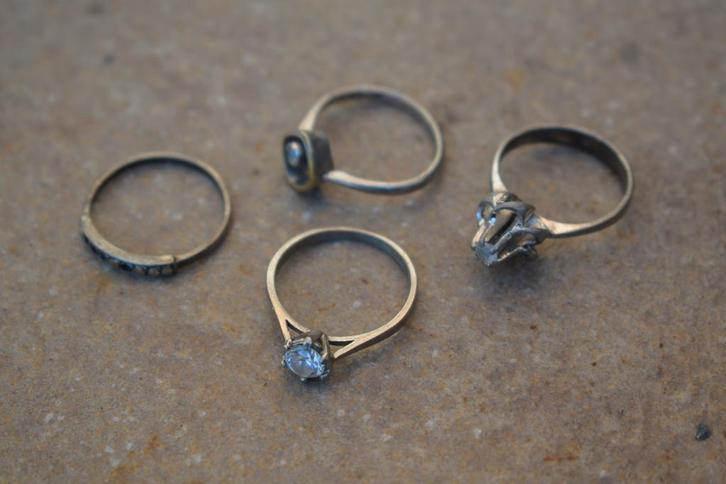 Collectie 4 antieke zilveren ring met steen, Antiek en Kunst, Curiosa en Brocante, Ophalen of Verzenden