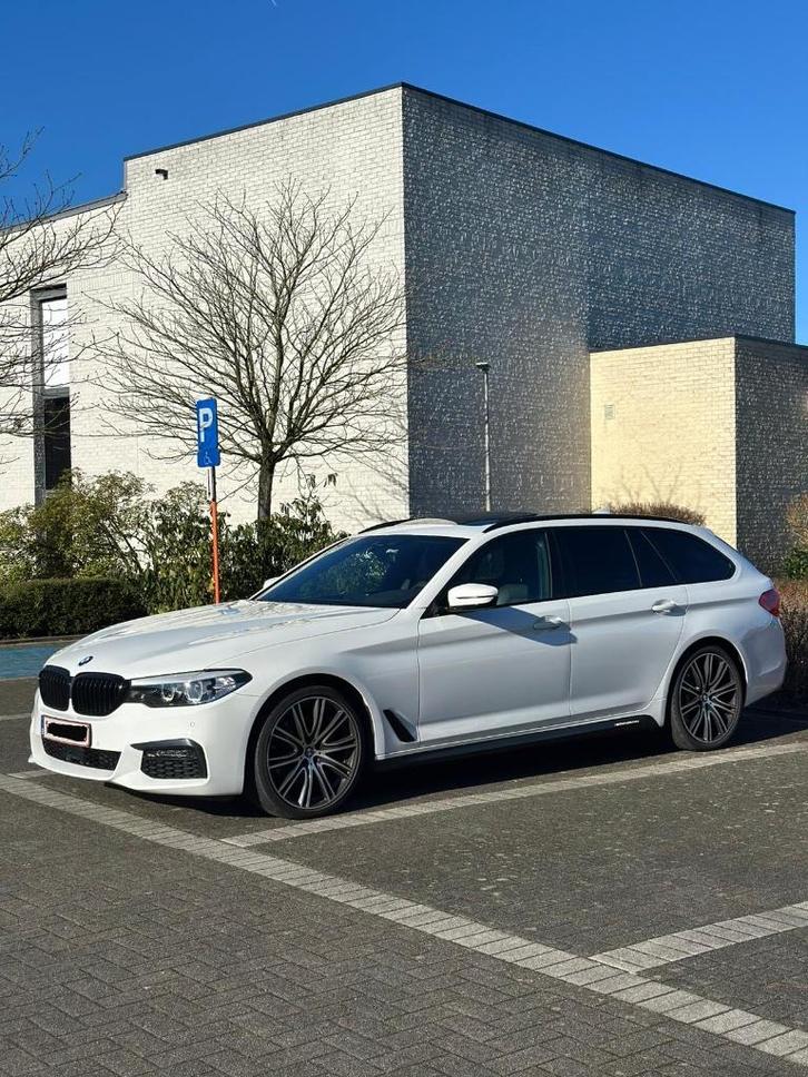 Bmw 520d Xdrive M pakket Full, Auto's, BMW, Particulier, 5 Reeks, Apple Carplay, Diesel, Euro 6, Break, 5 deurs, Automaat, Wit