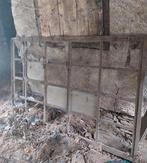 ancien châssis (grand) de fenêtre en fer, Enlèvement