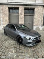 Mercedes-Benz A200 AMG line / Nightpack / Automaat, Autos, Achat, Euro 6, Alcantara, Noir