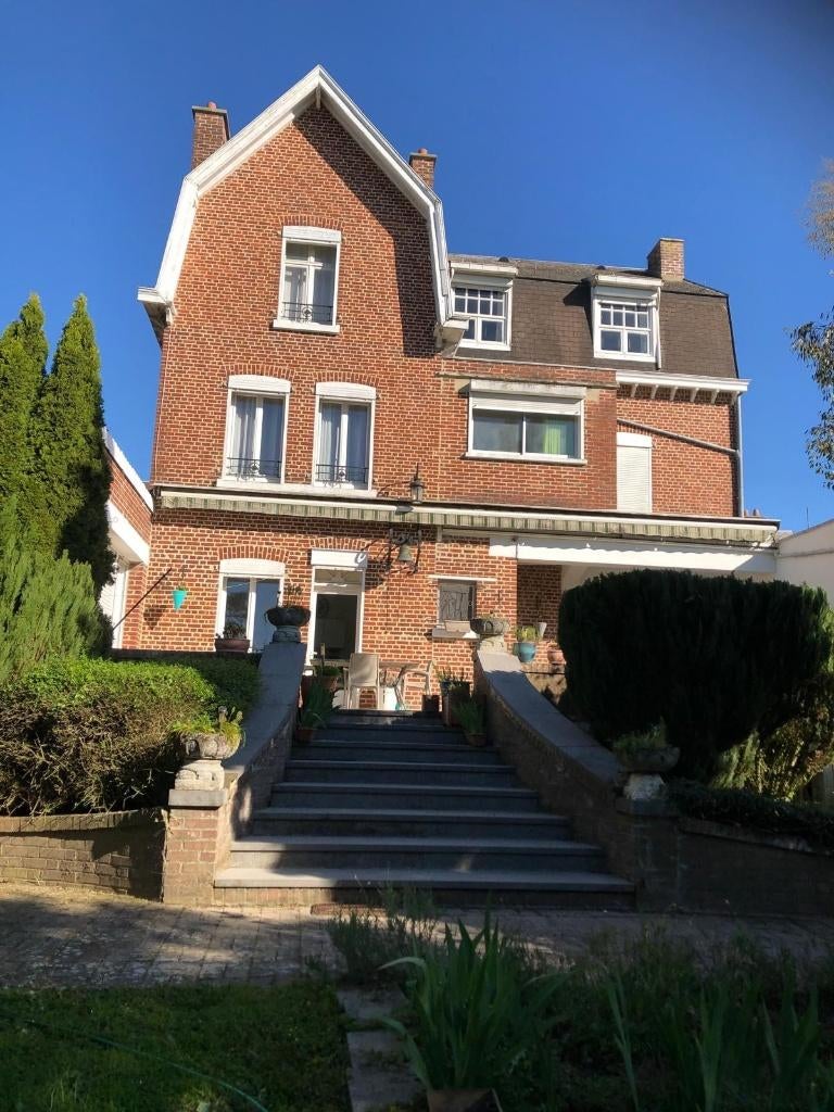 MAISON DE MAITRE 11 PIECES  6 CHAMBRES 280 M2  TER. 4500 M2, Immo, Maisons à vendre, Maison individuelle, D