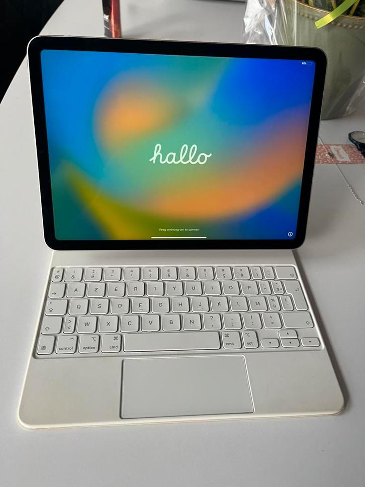 Ipad air 5 generation, Computers en Software, Apple iPads, Zo goed als nieuw, Wit, Ophalen