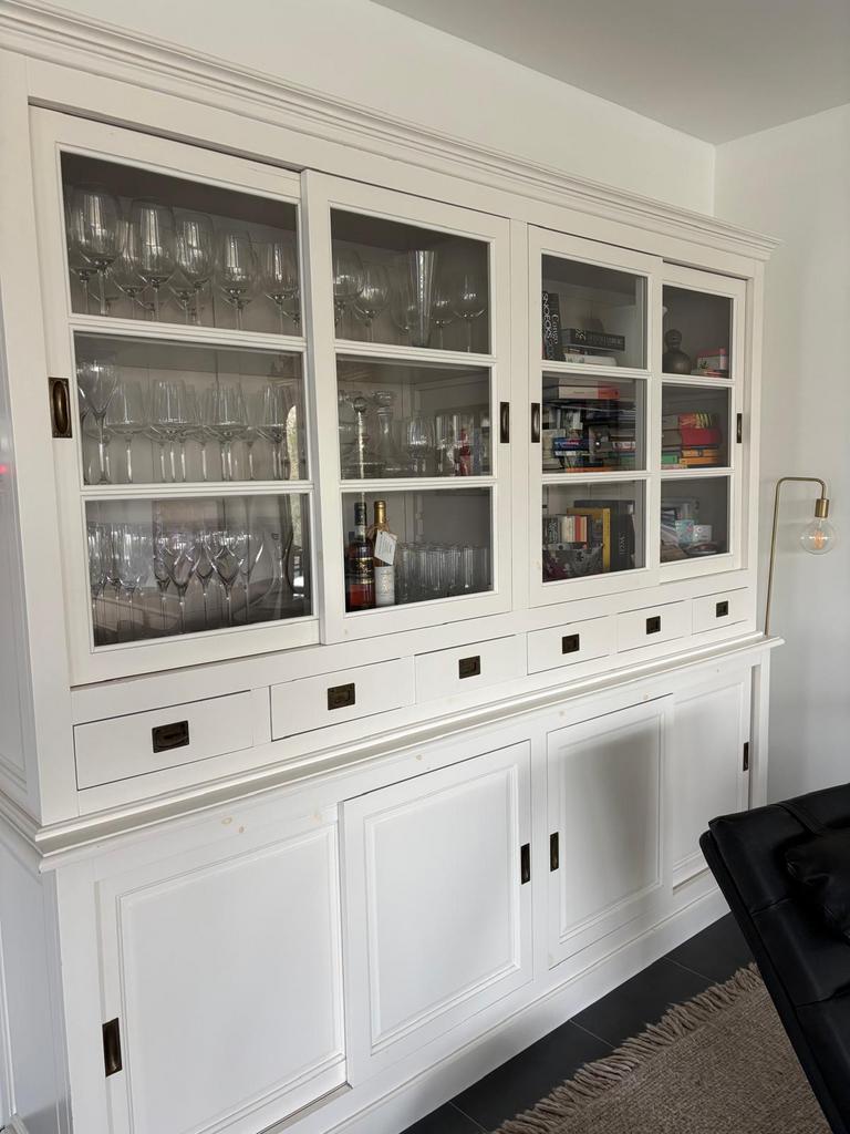 Prachtige vitrinekast, Ophalen, Zo goed als nieuw