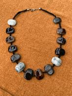 magnifique collier tendance Nouveau, Bijoux, Sacs & Beauté, Colliers, Enlèvement ou Envoi, Neuf