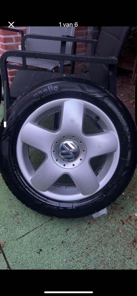 polo bandjes+velg x2, Ophalen of Verzenden, Zo goed als nieuw