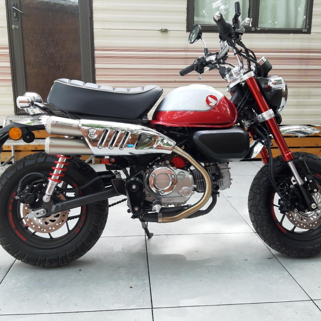 Honda monkey 125 cc , 2000 km, Motos, Motos | Honda, Particulier, Autre, jusqu'à 11 kW, 1 cylindre, ABS, Éclairage LED, Échappement sport