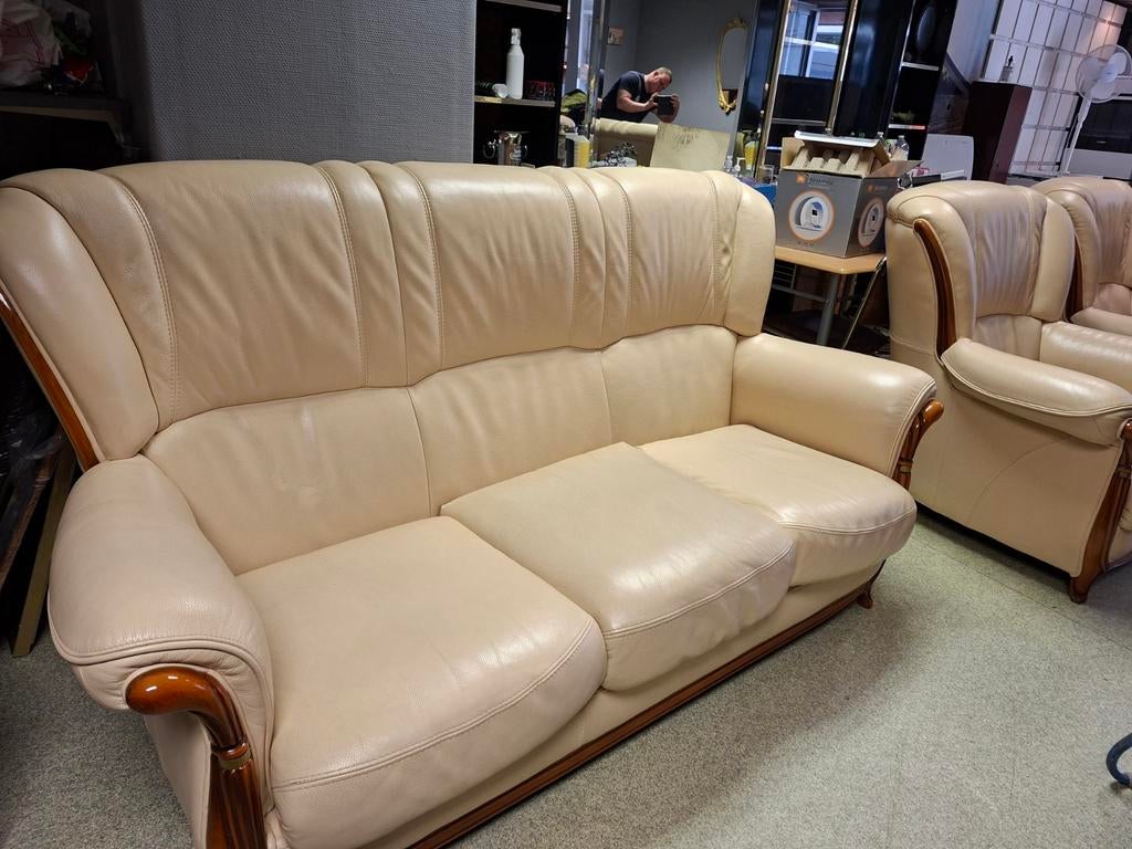 Canapé beige cuir super etat, Maison & Meubles, Canapés | Salons, Enlèvement ou Envoi, Cuir