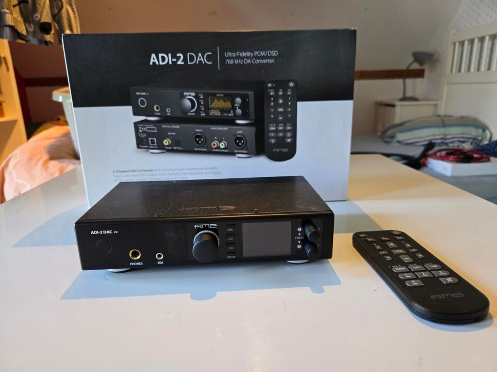 RME ADI-2 DAC FS, TV, Hi-fi & Vidéo, Convertisseurs
