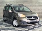 Peugeot Partner 1.6 DIESEL 99CV - FULL CARNET - CAPTEURS, Auto's, Peugeot, Voorwielaandrijving, Stof, Gebruikt, 4 cilinders