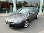 Alfa Romeo 147 1.9 JTD Black Line / AIRCO / LEDER / CRUISCON, Auto's, Alfa Romeo, Parkeersensor, Gebruikt, Beige, 4 cilinders