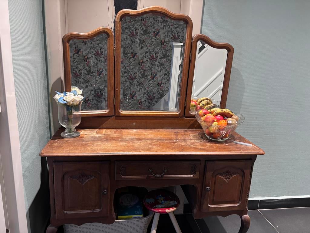 Oud kastje, Enlèvement, Comme neuf