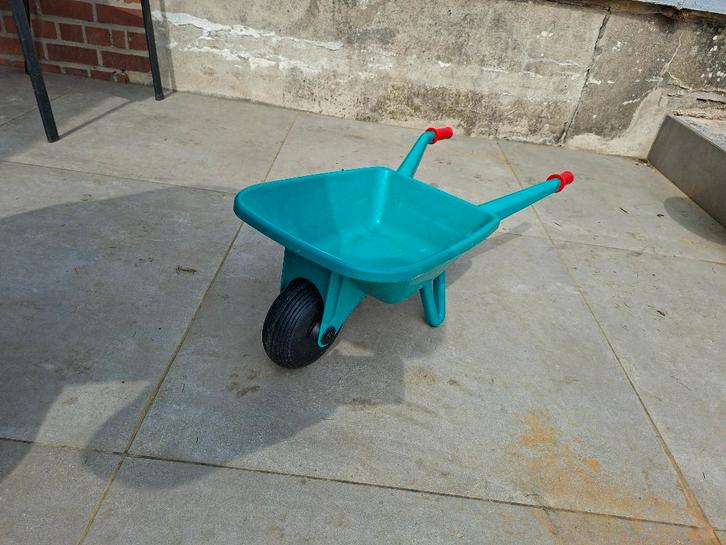 Brouette enfant vert, Enfants & Bébés, Jouets | Extérieur | Véhicules à batterie, Utilisé, Enlèvement ou Envoi