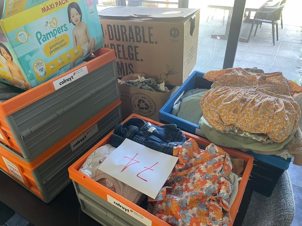 Meisjeskleren en accesoires (geboren februari 2023), Kinderen en Baby's, Ophalen, Gebruikt