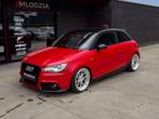 Audi A1 S tronic Competition SCHAALSTOELEN Tuned Vmaxx, Auto's, Audi, Zwart, 4 cilinders, Leder, Bedrijf