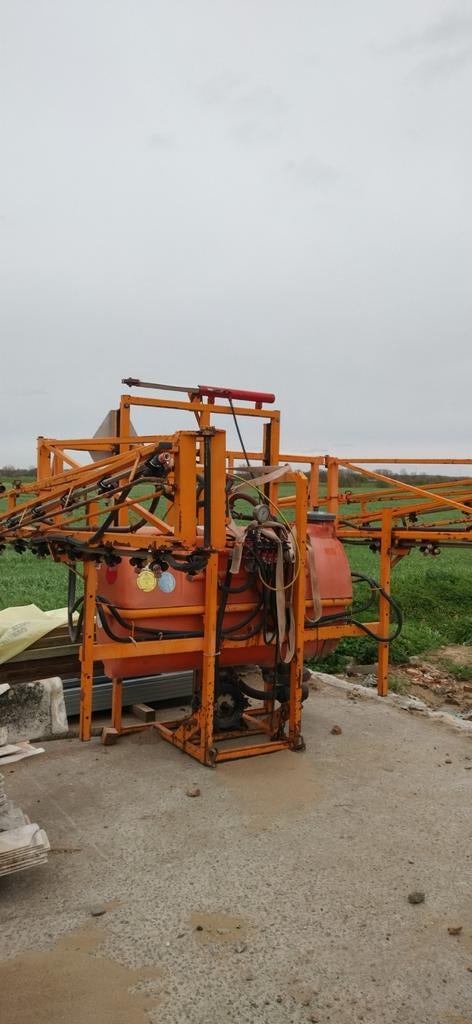 Sproeier met ultra functionele armen, Zakelijke goederen, Landbouw | Werktuigen, Ophalen