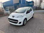 PEUGEOT 107 / 1.0 BENZINE / 38000KM / LEZ OK, Auto's, Peugeot, Voorwielaandrijving, 4 zetels, Stof, Zwart
