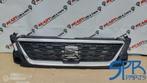 Grille Seat Ibiza 6F ('17-'24) GRILL CHROOM LOGO 6F0853654D, Auto-onderdelen, Gebruikt, Ophalen of Verzenden, Seat, Seat