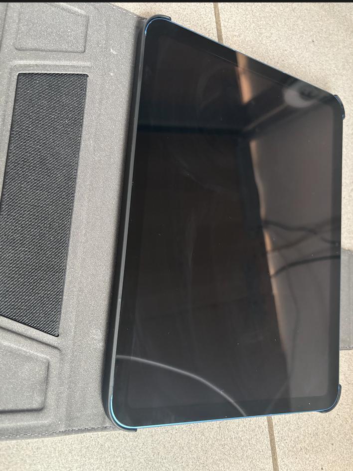 iPad (A16) 2025 128GB WiFi+5G 100% batterij en met hoes, Computers en Software, Apple iPads, Zo goed als nieuw, Apple iPad, Wi-Fi en Mobiel internet