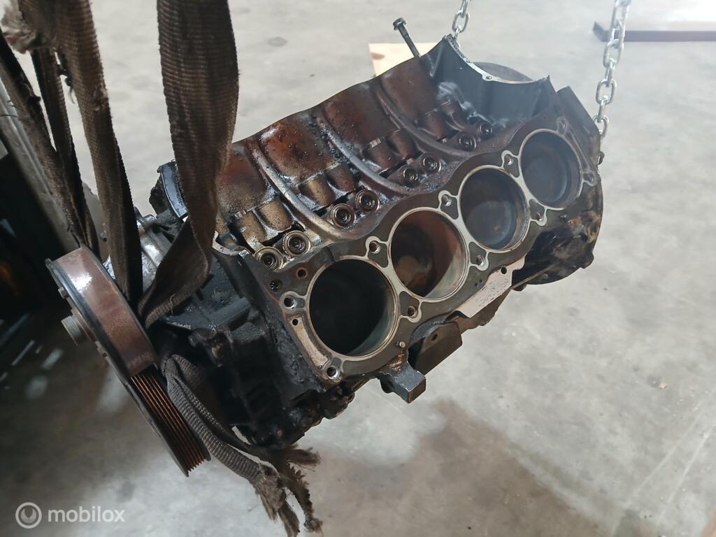 4.0 V8 Motorblok Land Rover Discovery 2 P38 Motor Onder Blok, Auto-onderdelen, Land Rover, Ophalen of Verzenden, Gebruikt, Land Rover