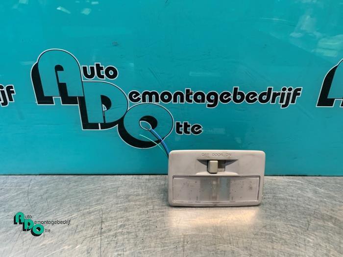 Eclairage intérieur arrière d'un Mazda RX-8 (RX-8 03-), Autos : Pièces & Accessoires, Éclairage, Mazda, Utilisé, 3 mois de garantie