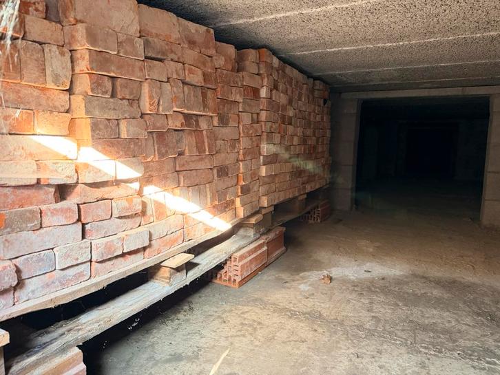 1,5 pallet oude machinesteen - topstaat, Bricolage & Construction, Briques, Comme neuf, Enlèvement