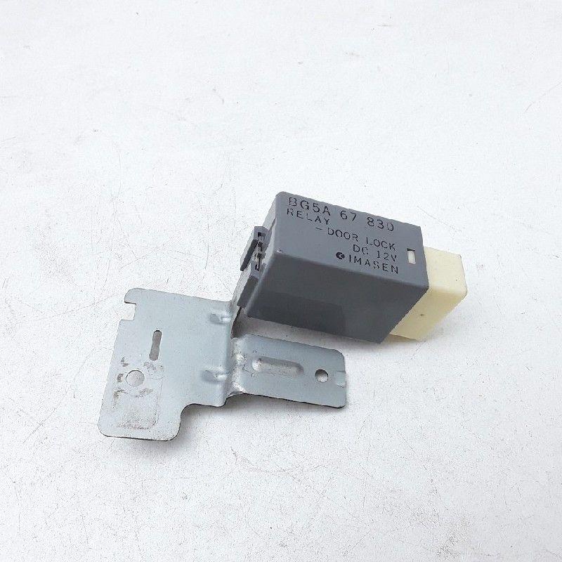 DIVERS RELAIS Mazda MX-5 (NB18 / 35 / 8C) (|BG5A67830|), Autos : Pièces & Accessoires, Électronique & Câbles, Mazda, Utilisé