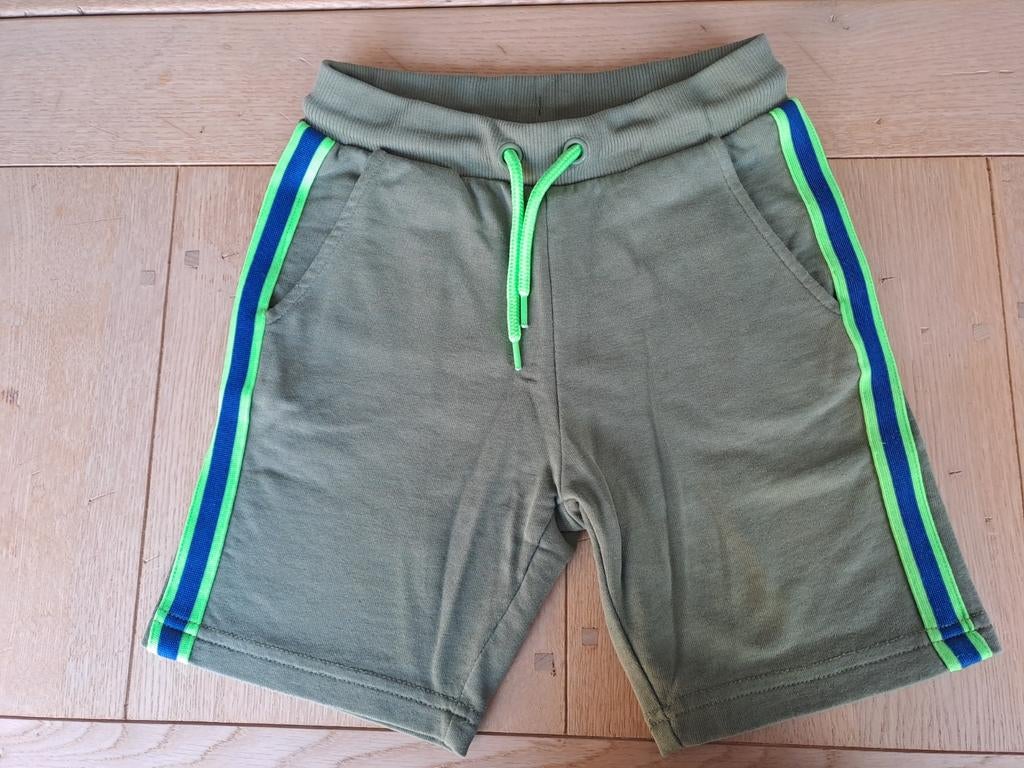 Short Someone maat 116, Kinderen en Baby's, Broek, Ophalen of Verzenden, Zo goed als nieuw, Someone