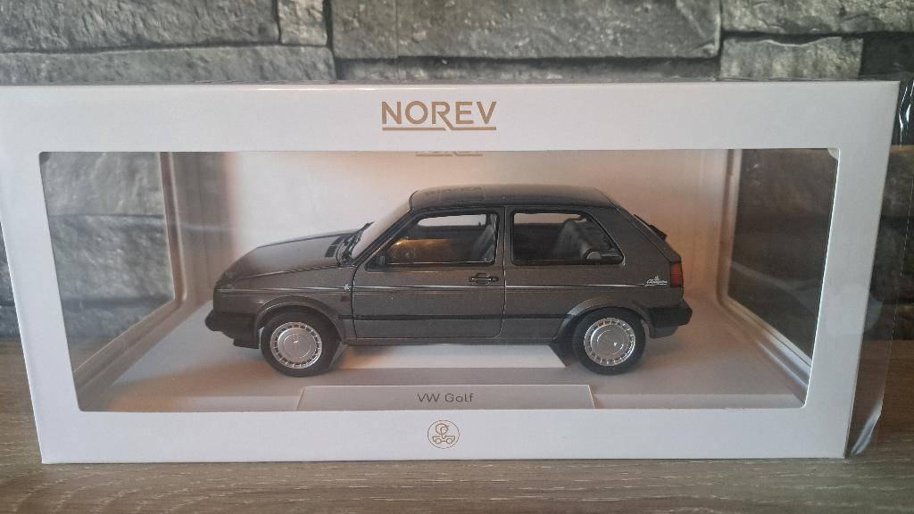 VW Volkswagen golf 2 champion 1/18éme, Auto, Norev, Ophalen of Verzenden, Norev