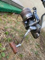 Daiwa Entoh 5500 met reservespoelen, Ophalen, Zo goed als nieuw, Complete set