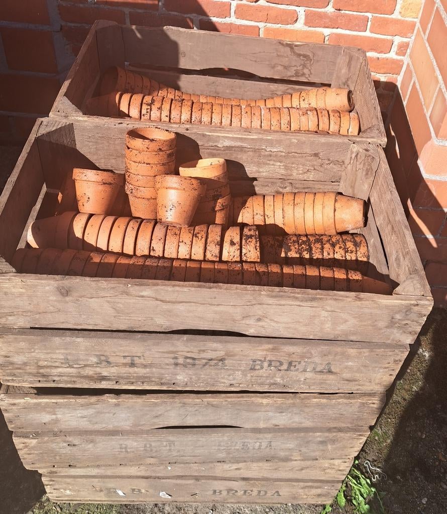 Potten potjes oude stenen potjes decoratie, Ophalen