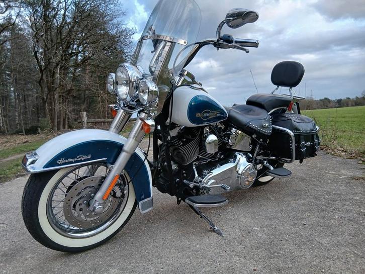 Harley davidson heritage  FLSTC 1584 cc twincam 23.700 km, Motoren, Motoren | Harley-Davidson, Particulier, meer dan 35 kW, 2 cilinders