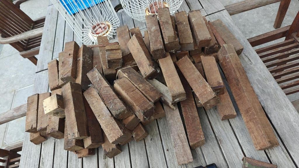 Gratis hout, Ophalen
