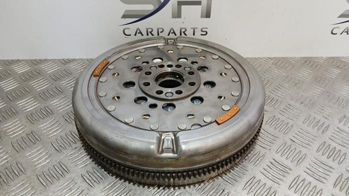 Volant moteur d'un Mercedes A-Klasse, Autos : Pièces & Accessoires, 3 mois de garantie, Utilisé, -, -